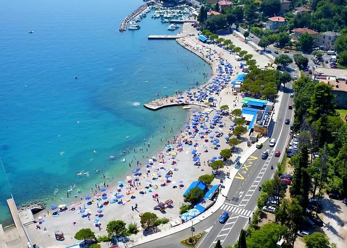 By The Sea Icici, Opatija - 7745 شقة